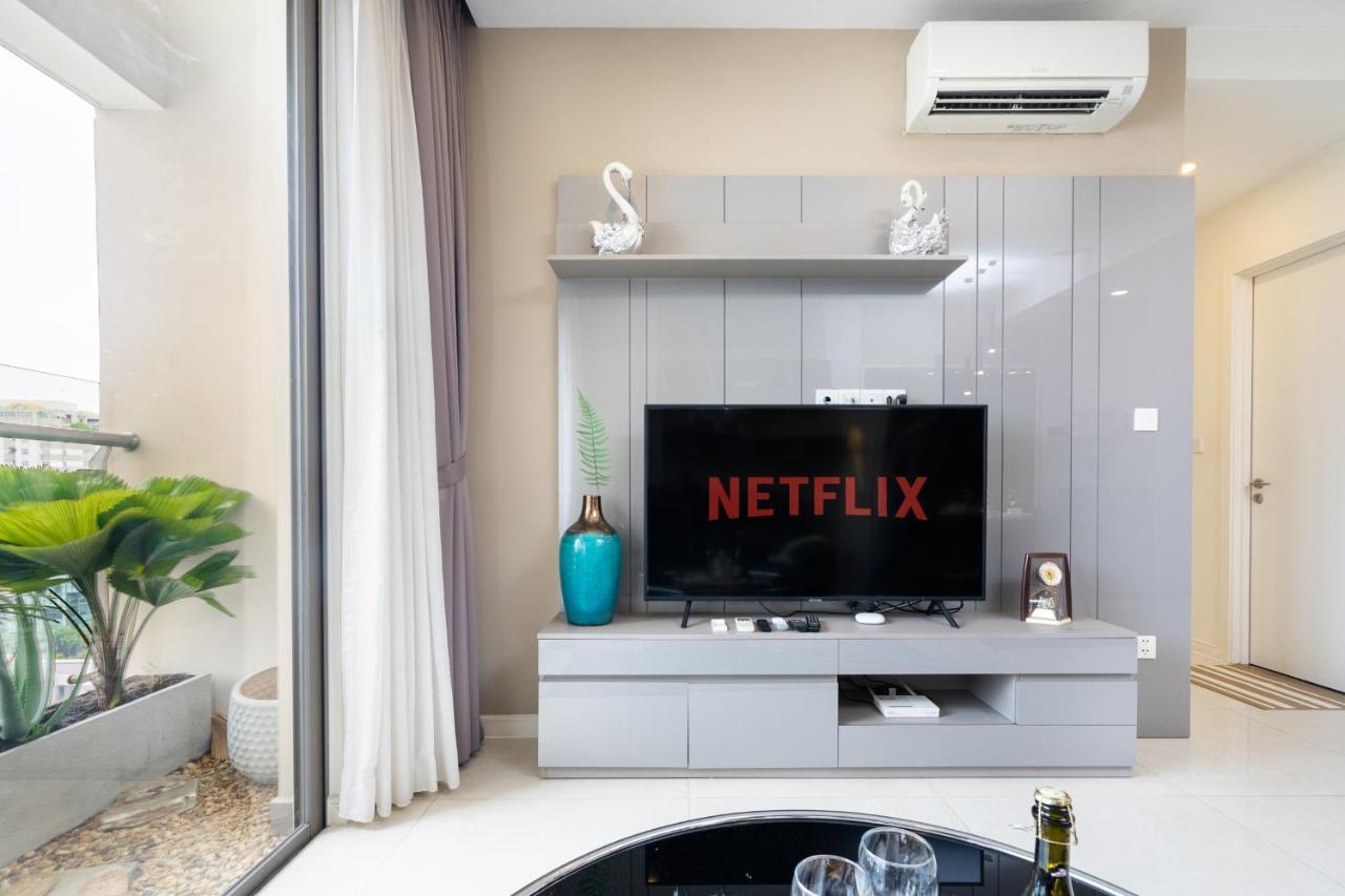 Zo Apartment Millennium - Free Pool For 2Br, 3Br Only Хошимин Экстерьер фото